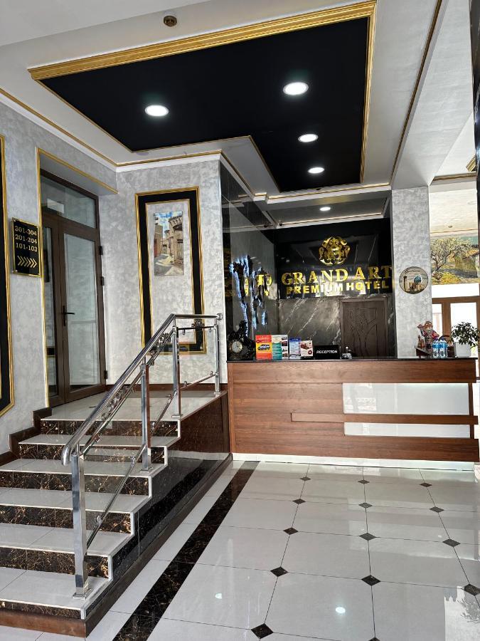 Grand Art Hotel ทาชเคนต์ ภายนอก รูปภาพ